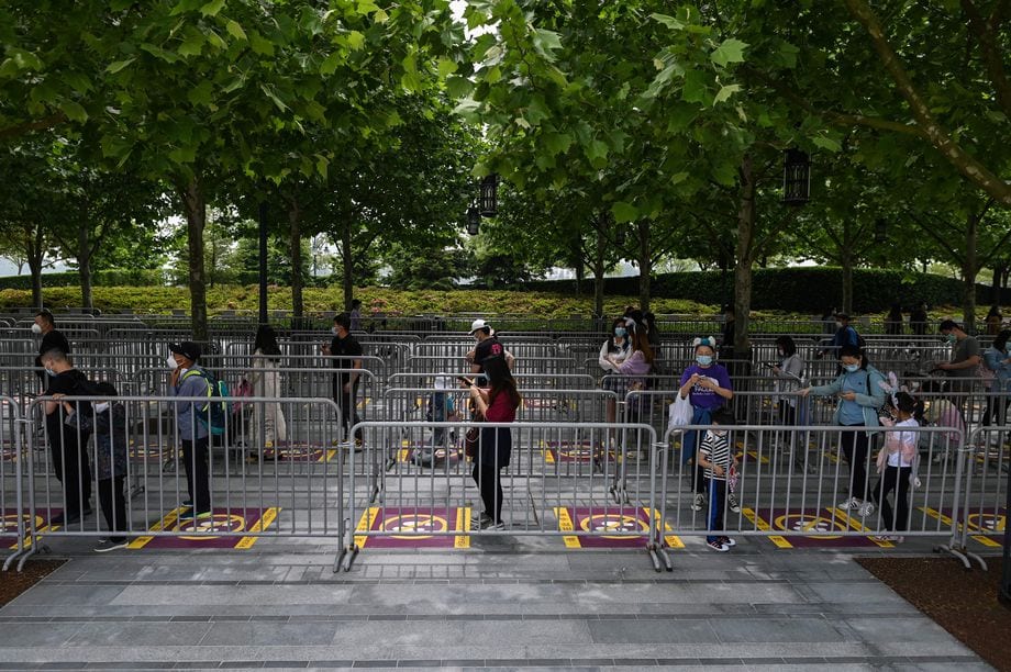 Ground markings at Shanghai Disneyland [Source: The Verge]