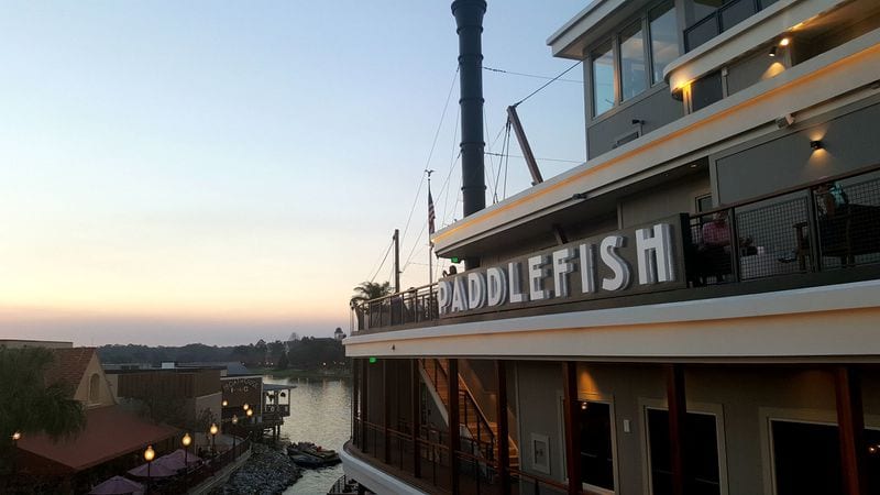 Paddlefish Disney Springs Offers Seafood Feast on a Steamboat