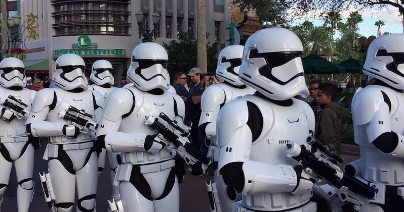 Star Wars Stormtroopers Helping with Social Distance at Walt Disney World [Source: Movieweb]