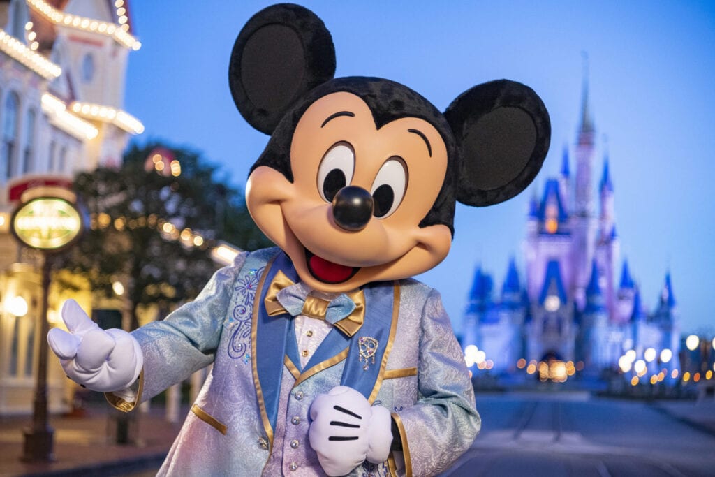 Beginning Oct. 1, 2021, Mickey Mouse will join Minnie Mouse as hosts of “The World’s Most Magical Celebration” honoring Walt Disney World Resort’s 50th anniversary in Lake Buena Vista, Fla. They will dress in sparkling new looks custom made for the 18-month event, highlighted by embroidered impressions of Cinderella Castle on multi-toned, EARidescent fabric punctuated with pops of gold. (Matt Stroshane, photographer)