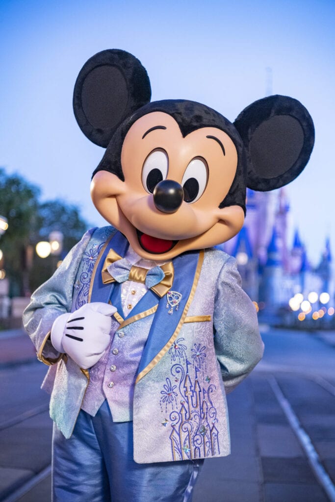 Beginning Oct. 1, 2021, Mickey Mouse will join Minnie Mouse as hosts of “The World’s Most Magical Celebration” honoring Walt Disney World Resort’s 50th anniversary in Lake Buena Vista, Fla. They will dress in sparkling new looks custom made for the 18-month event, highlighted by embroidered impressions of Cinderella Castle on multi-toned, EARidescent fabric punctuated with pops of gold. (Matt Stroshane, photographer)