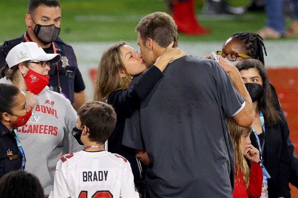 Tom Brady Kissing His Wife, Gisele After the Super Bowl LV Game [Source: Today]